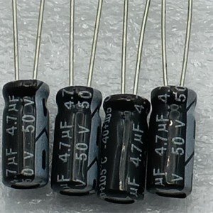 插件电解电容10V330UF高频电解电容